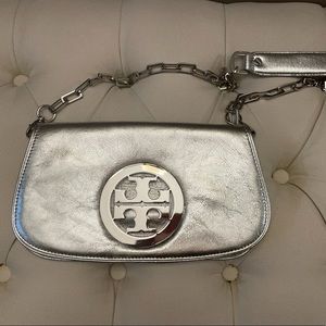 Authentic Tory Burch crossbody/ shoulder or clutch